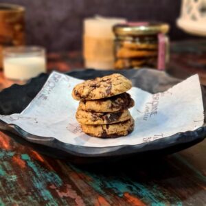 Chocolate Chunk Cookies (8 Pieces) eggless