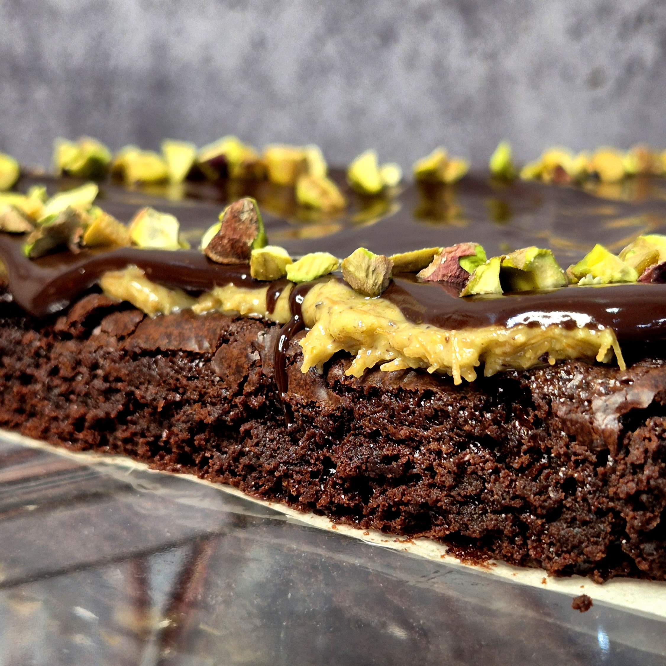 Kunafa Heart Brownie - Image 3