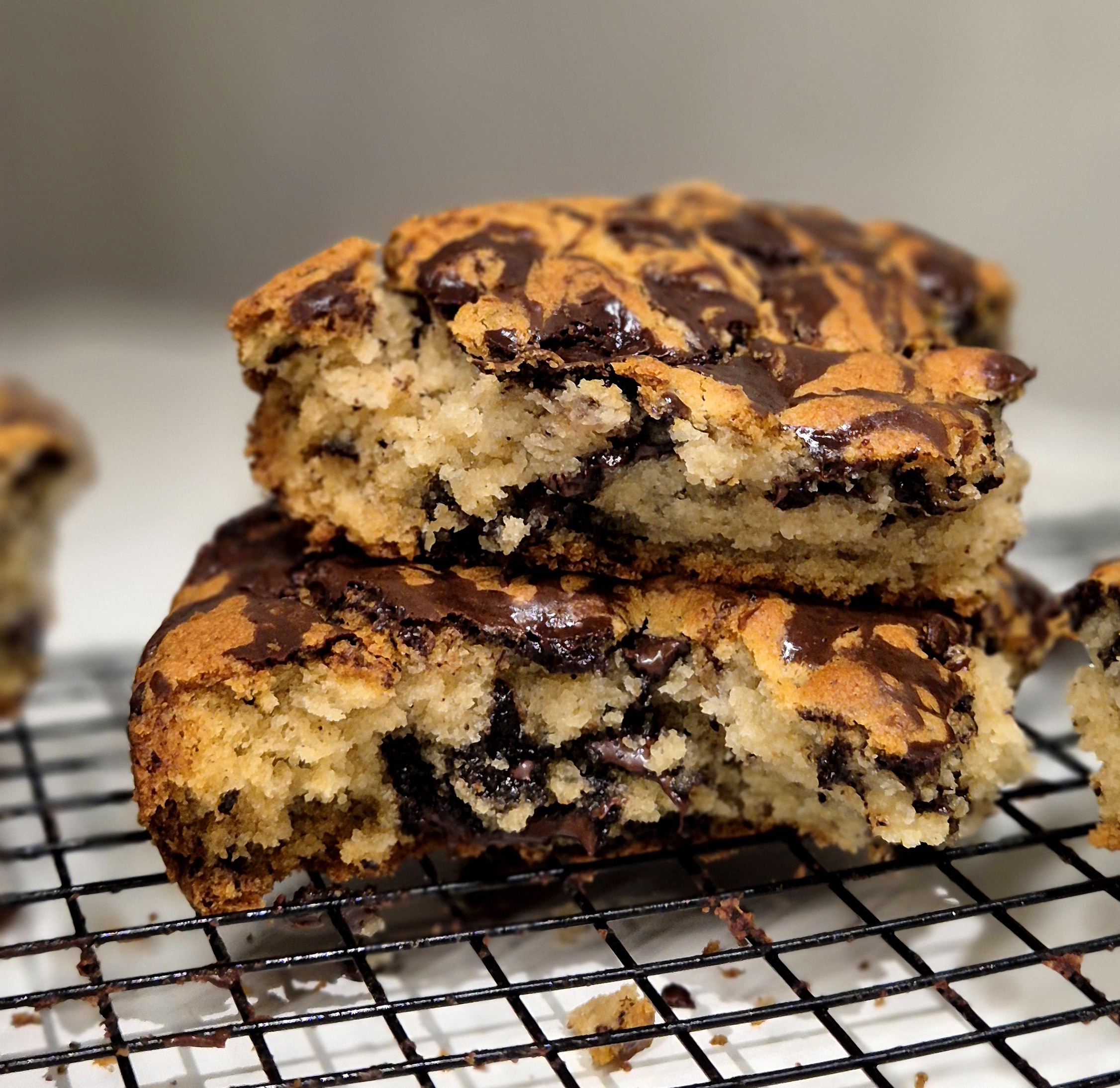 Eggless Chocolate Vanilla Butter Cake - Image 3